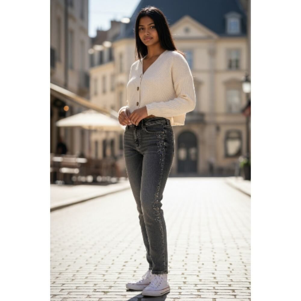 Firefly Girls New w/Tags Gray Wash Embellished Straight Leg Jeans - Size: 8